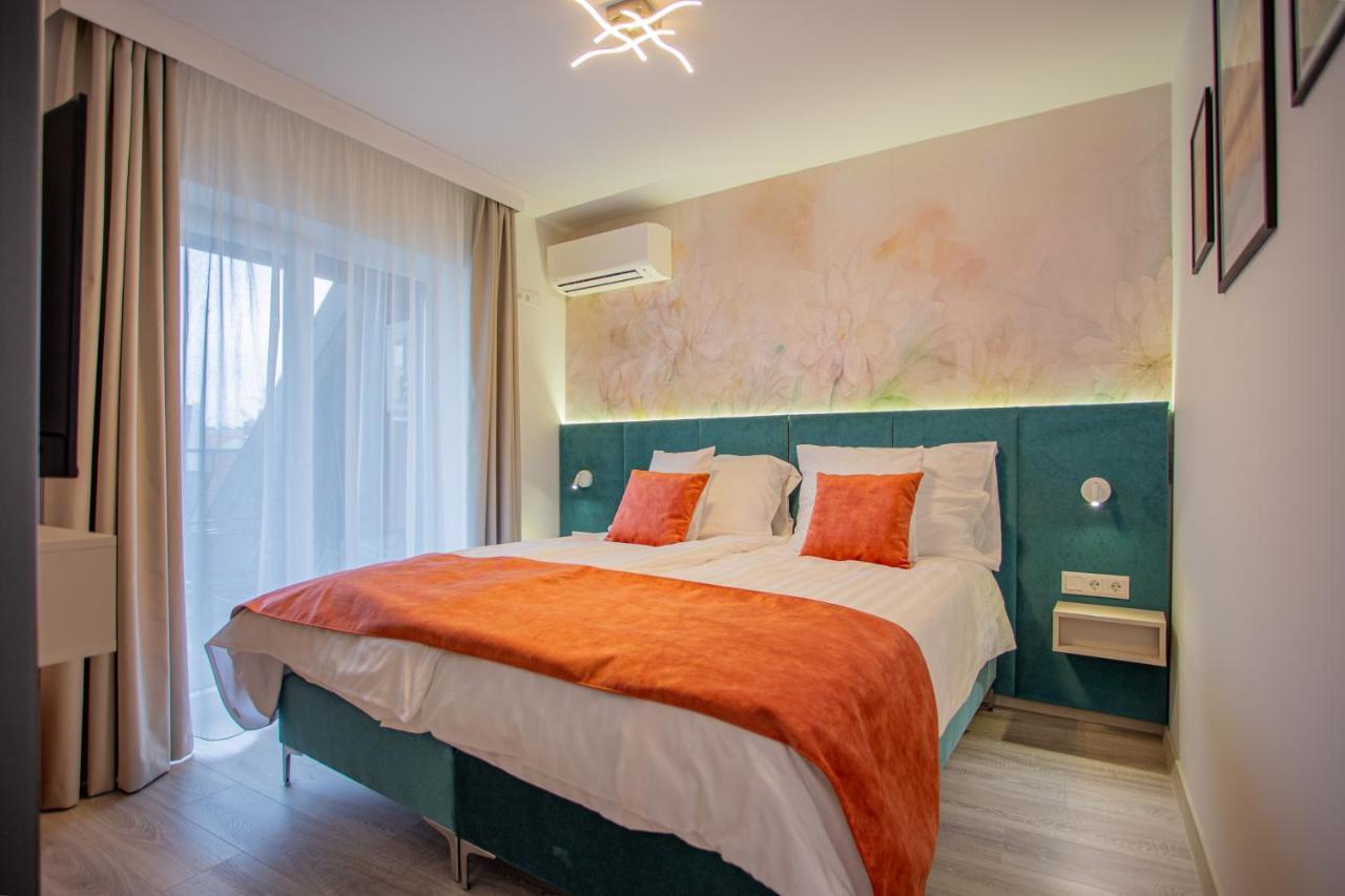 Viktoria Apartman Gyula Exterior foto