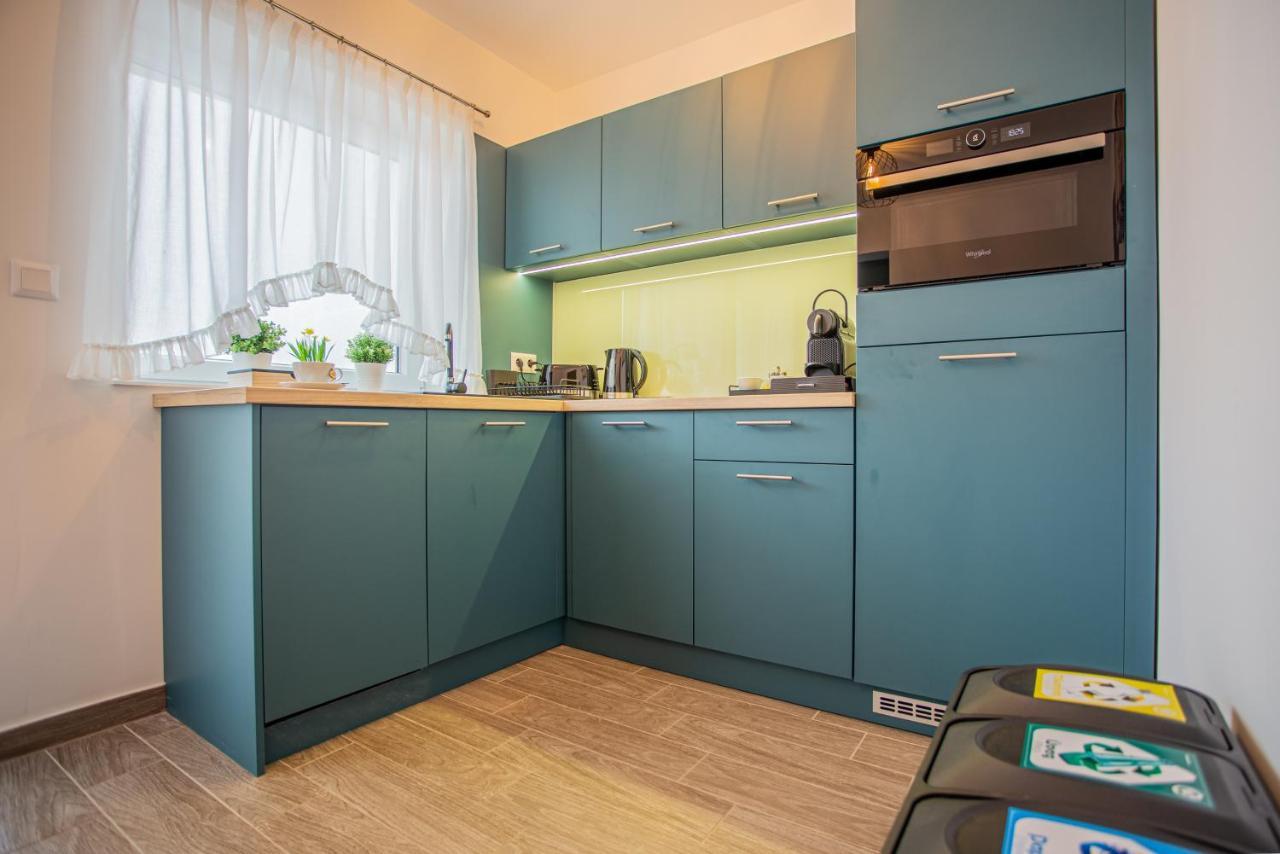 Viktoria Apartman Gyula Exterior foto